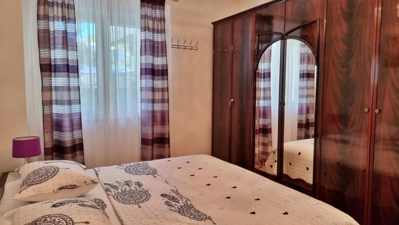 Apartments Slado Omis Ngoại thất bức ảnh