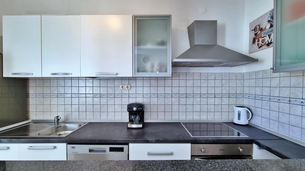 Apartments Slado Omis Ngoại thất bức ảnh