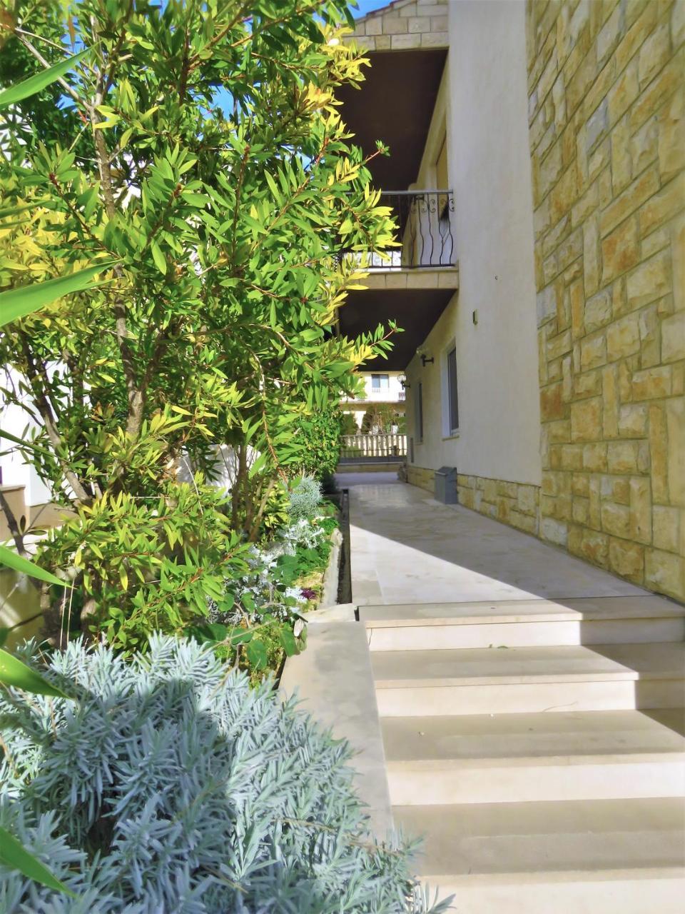 Apartments Slado Omis Ngoại thất bức ảnh
